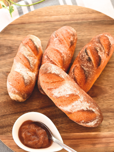 生米パン　生米ソフトフランス　トマトフランス